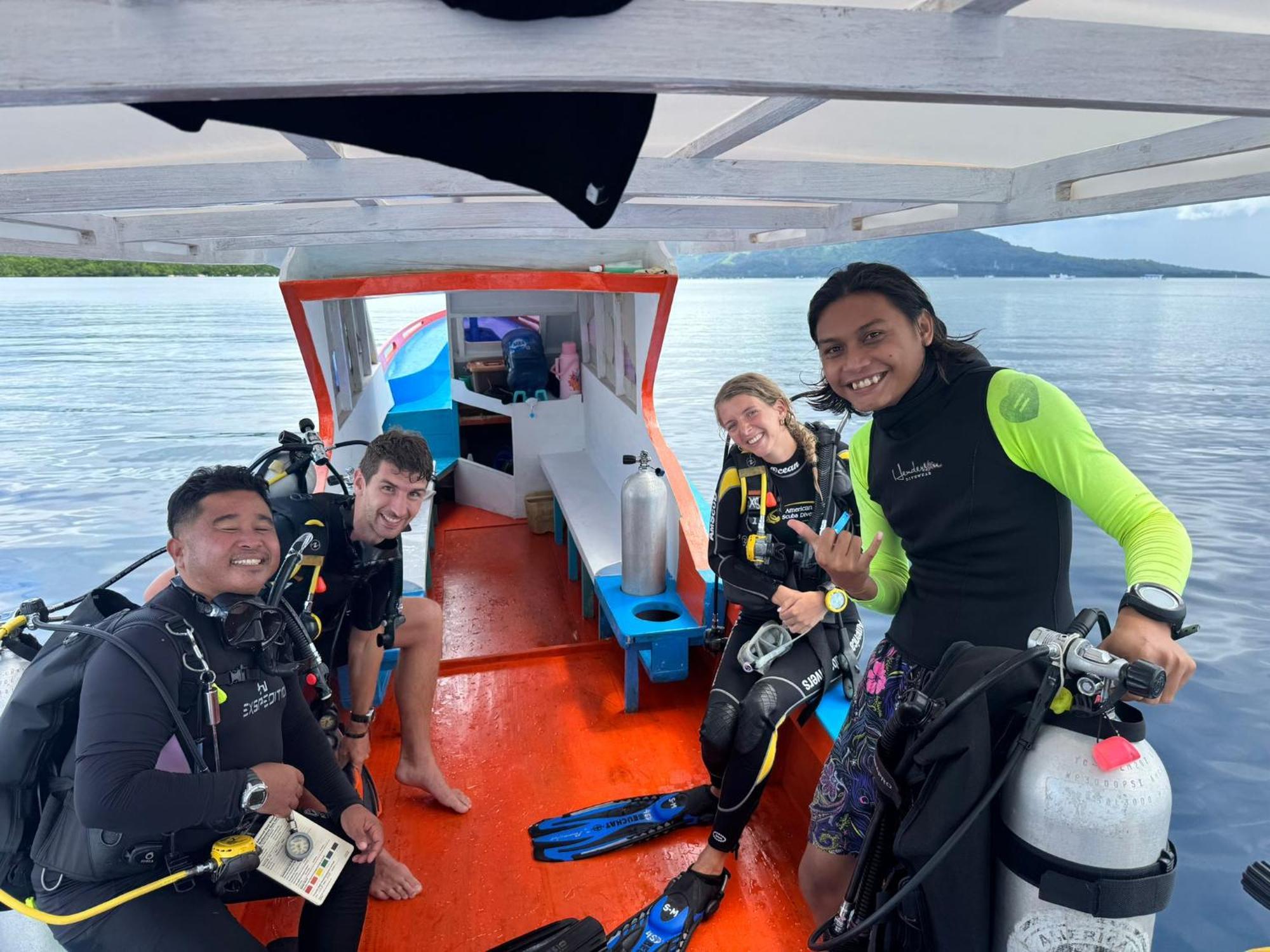 בונאקן 4 Sisters Divers מראה חיצוני תמונה